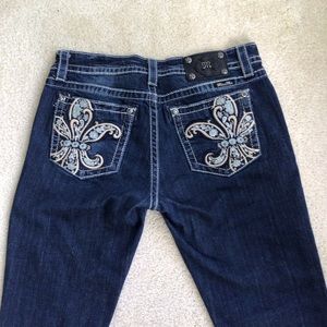 Miss Me Boyfriend Crop Jeans